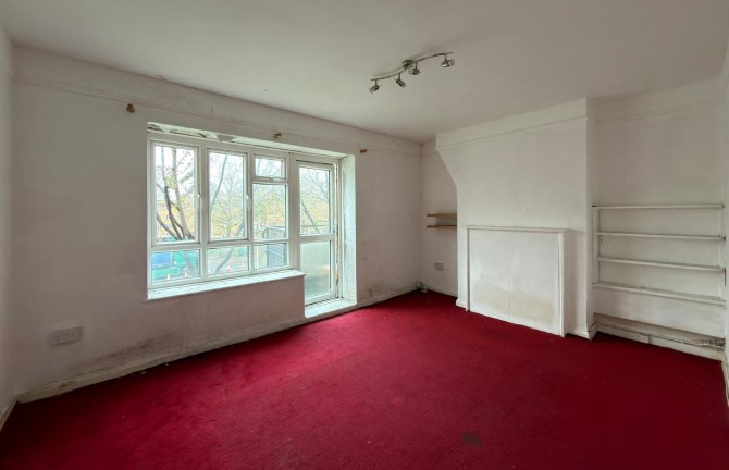 Flat 9 Wray House, Streatham Hill, Streatham, London, SW2 4AR