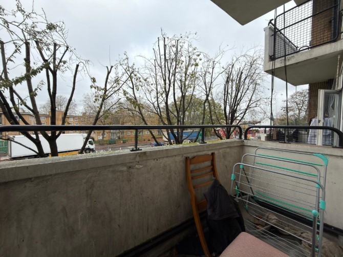 Flat 9 Wray House, Streatham Hill, Streatham, London, SW2 4AR