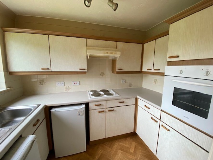 26 Madingley Court, Cambridge Road, Southport, Merseyside PR9 9SG