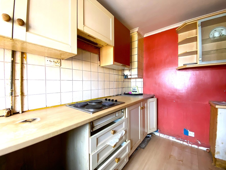 7 Magnolia Close, Drakes Broughton, Pershore, West Midlands WR10 2AZ