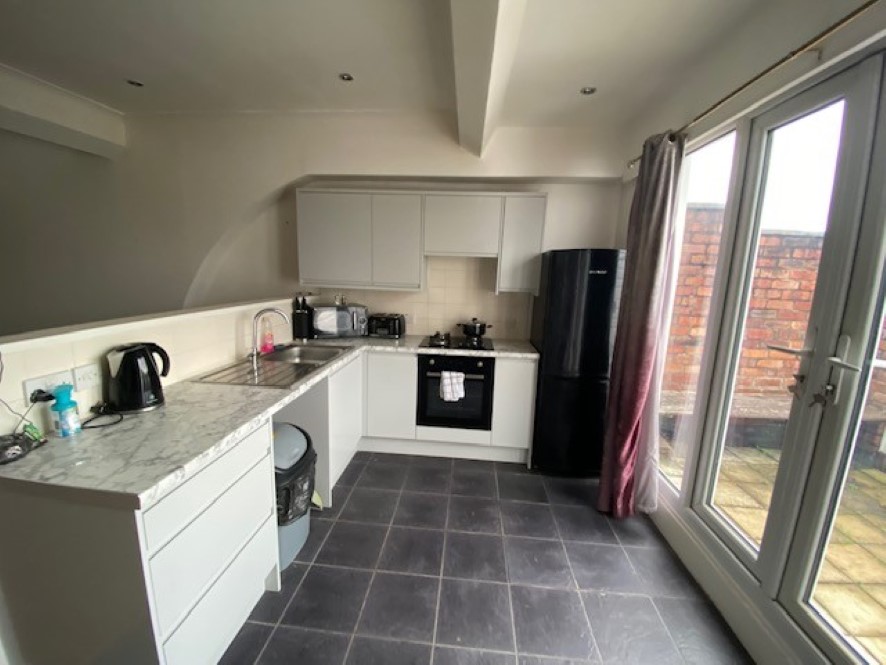 21B-21D Clarendon Road, Garston, Liverpool, Merseyside L19 6PJ