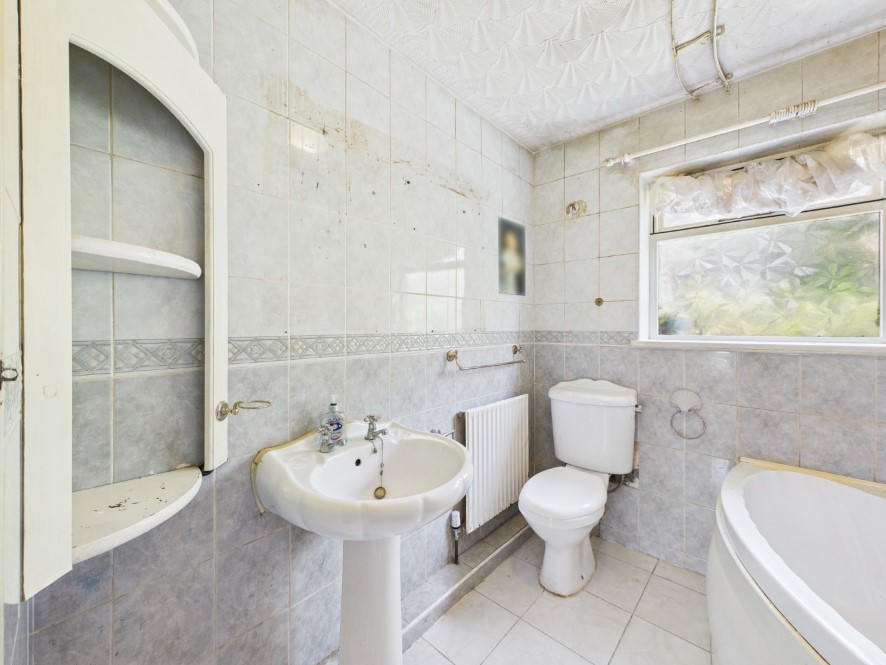 1 Skipsea Road, Beeford, East Yorkshire, YO25 8AL