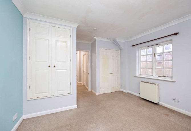 Hall House, High Street, Nutley, Uckfield, TN22 3NE