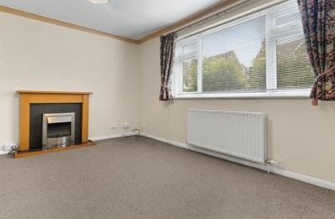 Flat 2 Grosvenor Court, 40 Enys Road, Eastbourne, East Sussex, BN21 2EB
