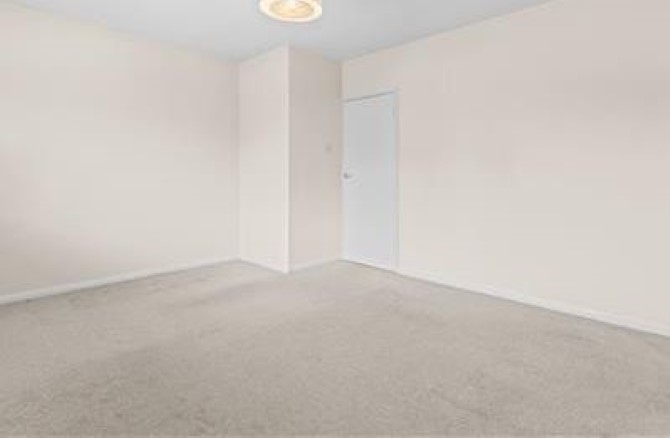 Flat 4 Grosvenor Court, 40 Enys Road, Eastbourne, East Sussex, BN21 2EB