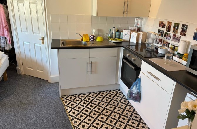 Flat 6, 192 Church Road, Hove, East Sussex, BN3 2DJ