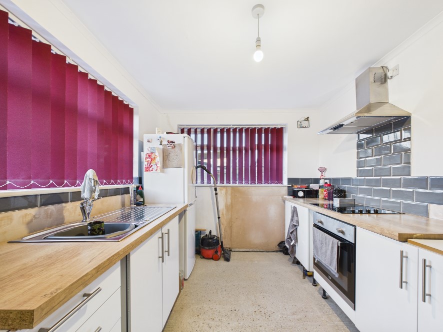 17 Castle Close, Leconfield, East Yorkshire, HU17 7NX