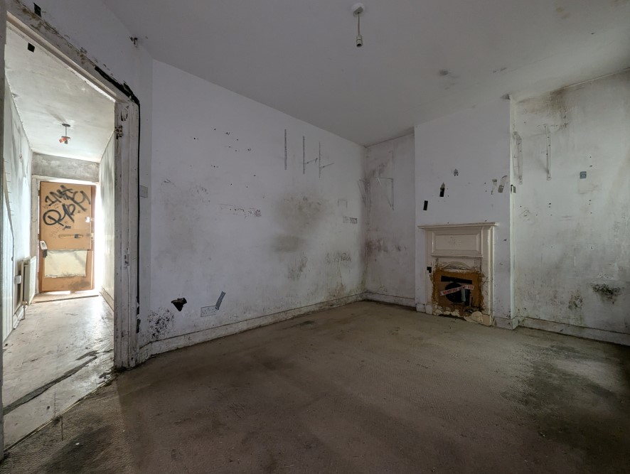 2C Stanley Grove, Croydon, Surrey CR0 3QU