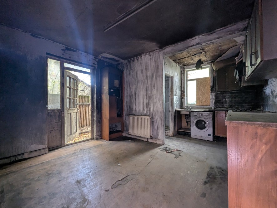 2C Stanley Grove, Croydon, Surrey CR0 3QU