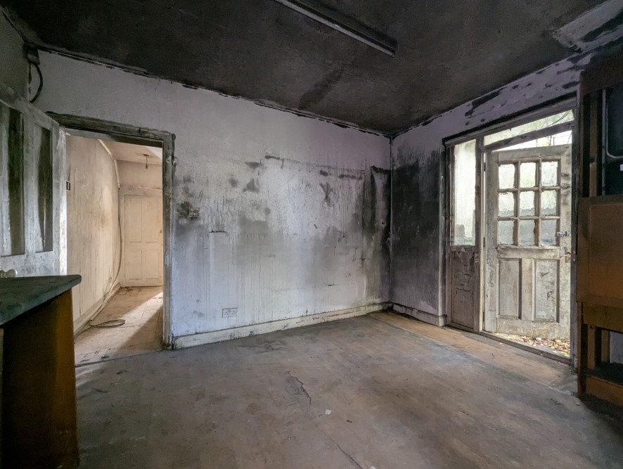 2C Stanley Grove, Croydon, Surrey CR0 3QU