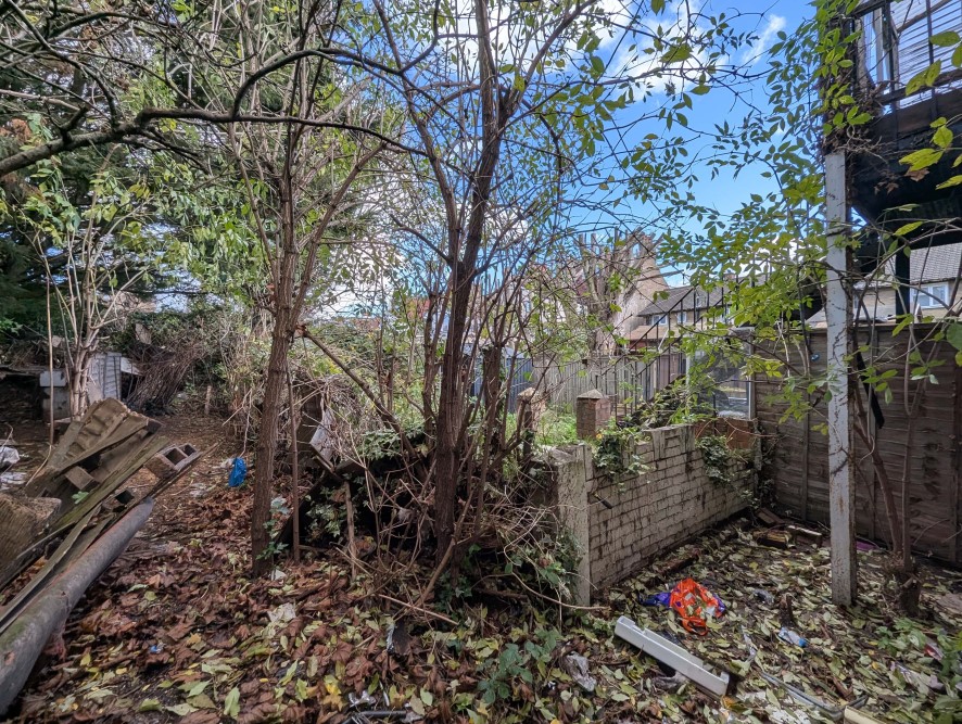 2C Stanley Grove, Croydon, Surrey CR0 3QU