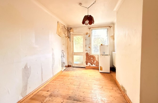 37 St. Leonards Road, Winchester, Hampshire, SO23 0QD