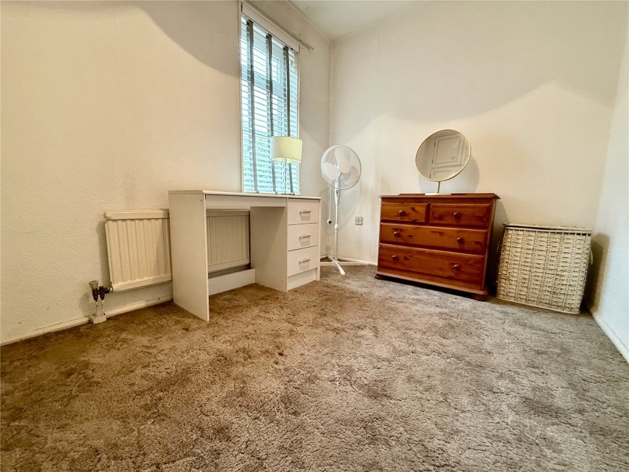 3 Chapel Lane, Royton, Oldham, OL2 5QG