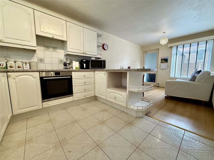 3 Chapel Lane, Royton, Oldham, OL2 5QG