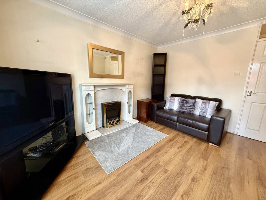 3 Chapel Lane, Royton, Oldham, OL2 5QG