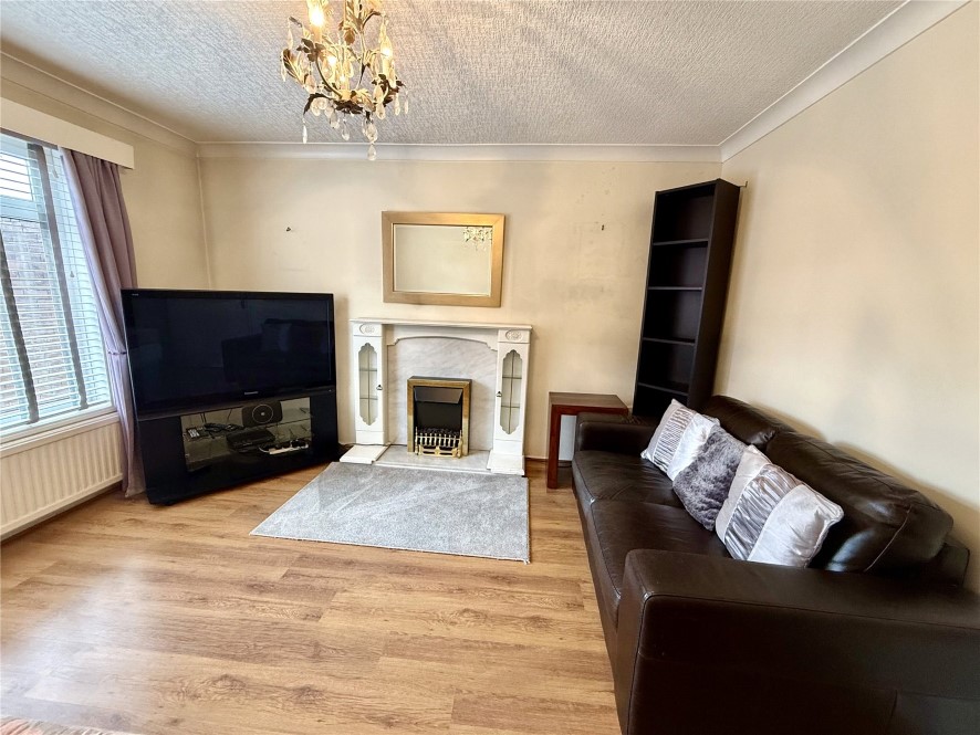 3 Chapel Lane, Royton, Oldham, OL2 5QG