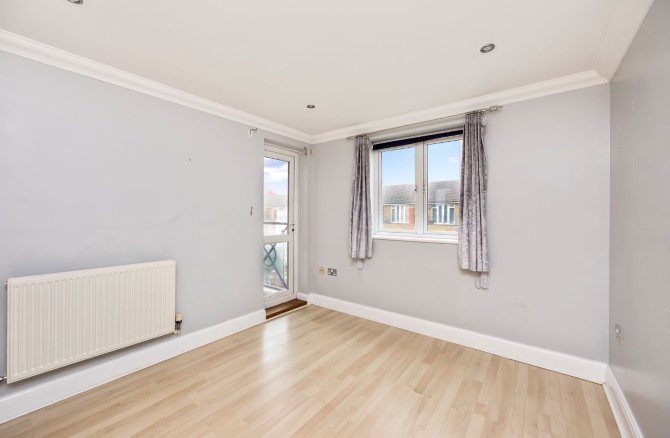 53 Dominica Court, Eastbourne, East Sussex, BN23 5TR