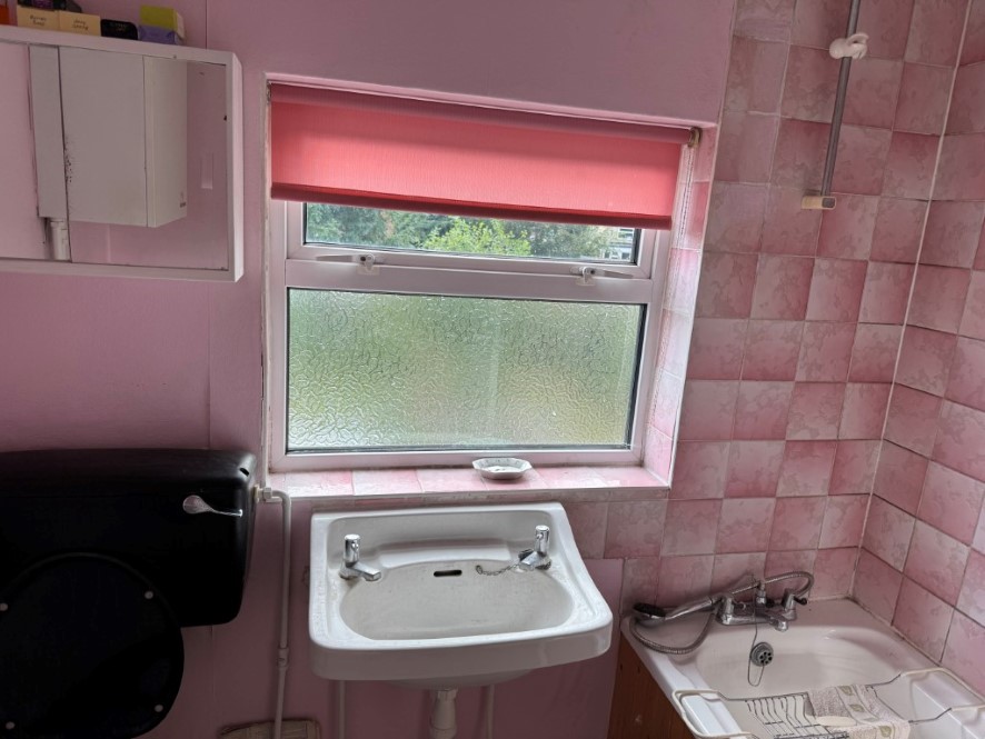 143 Church Road, Emneth, Wisbech, Cambridgeshire PE14 8AF