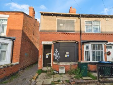 Property for Auction in Coventry & Warwickshire - 66 Highland Road, Earlsdon, Coventry, West Midlands CV5 6GR