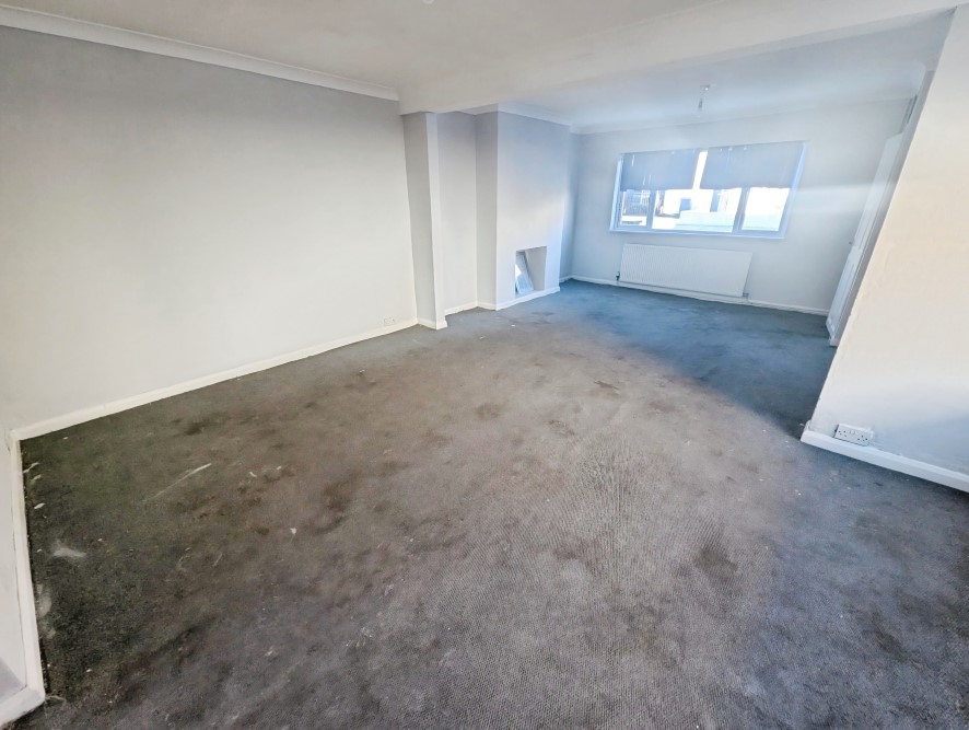 26, Edward Road, Bedworth, West Midlands CV12 8PS