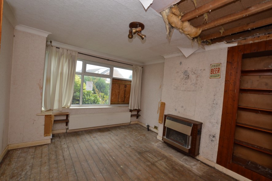 1 Scott Green Drive, Gildersome, Morley, Leeds, West Yorkshire LS27 7BZ