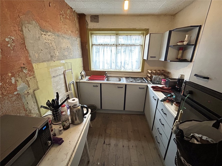 15 Argie Gardens, Leeds, West Yorkshire LS4 2JL