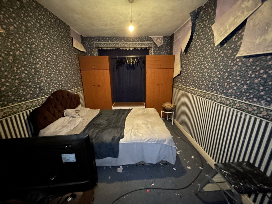 15 Argie Gardens, Leeds, West Yorkshire LS4 2JL