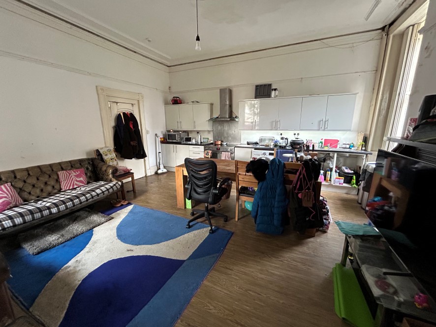 35 Richmond Mount, Leeds, West Yorkshire LS6 1DF