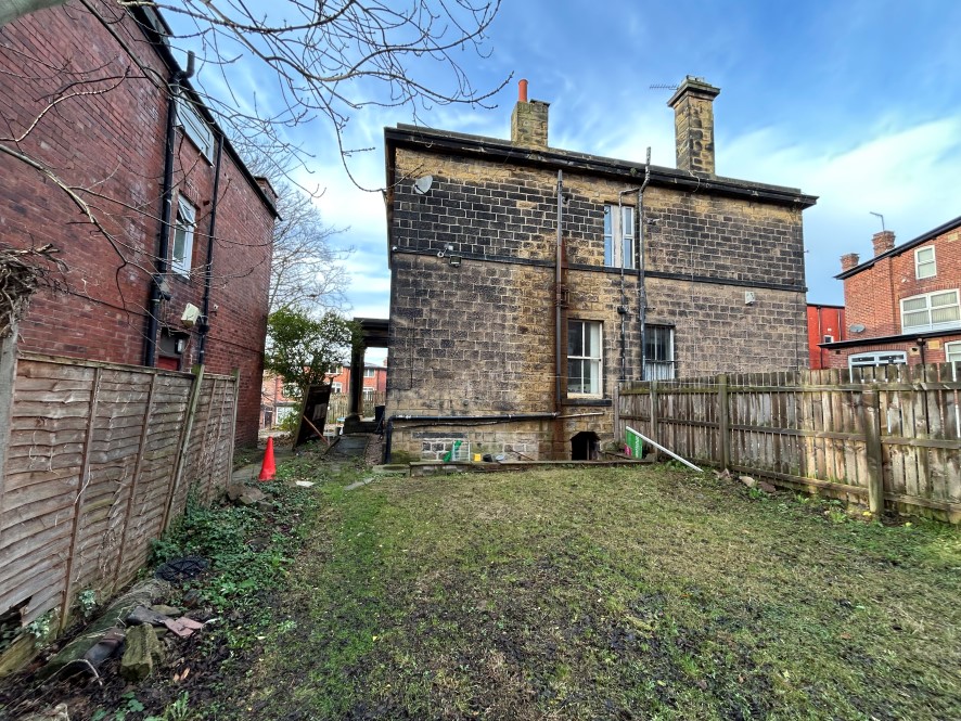 35 Richmond Mount, Leeds, West Yorkshire LS6 1DF