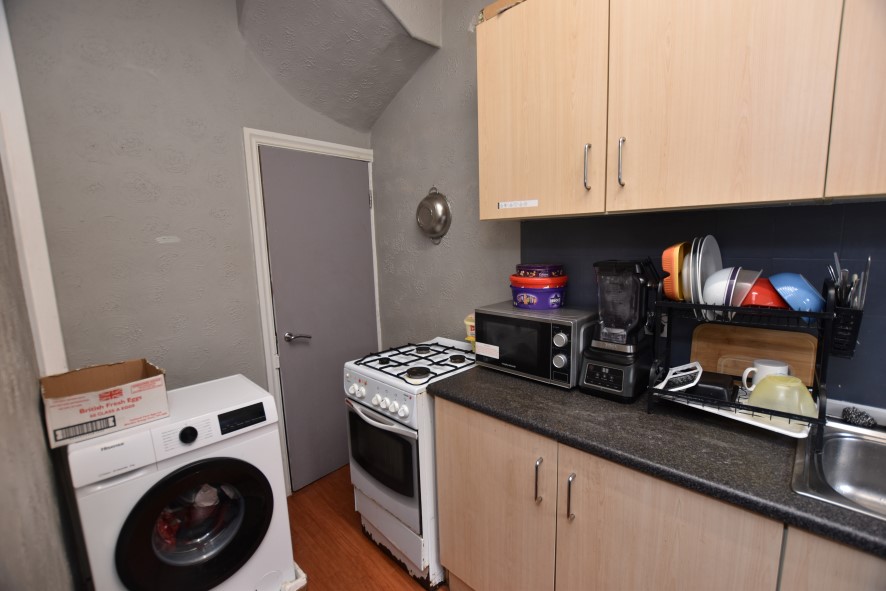 52 Recreation Terrace, Leeds, West Yorkshire LS11 0AW