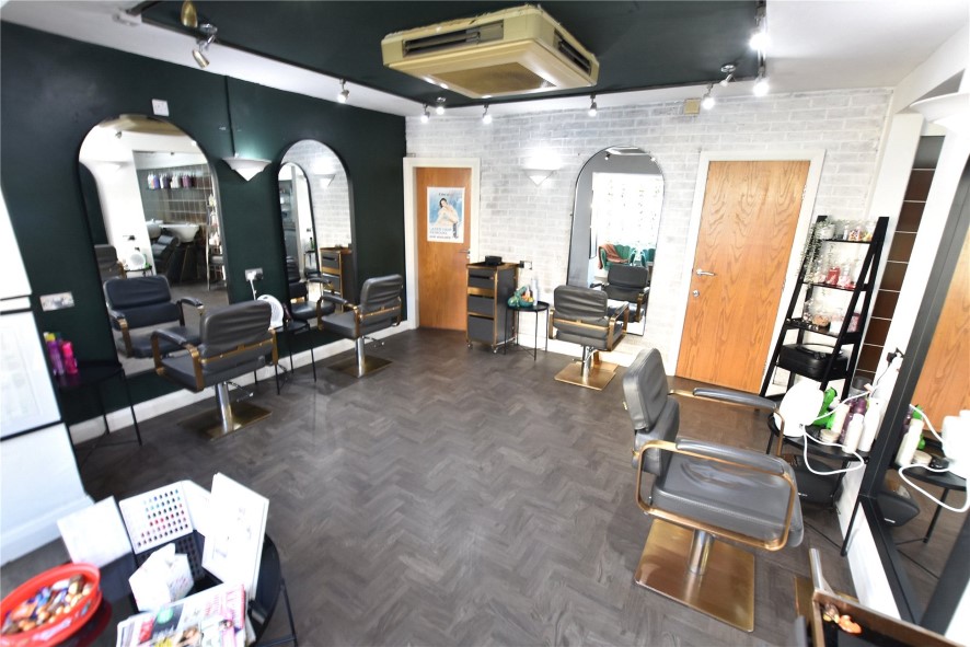 16 Station Road, Horsforth, Leeds, West Yorkshire LS18 5NR