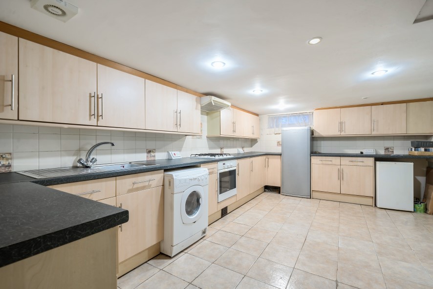 5 Queens Square, Kirkby Lonsdale, Carnforth, Cumbria LA6 2AZ