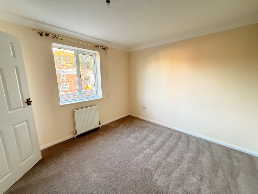 12 Moatside, Brampton, Cumbria CA8 1UN