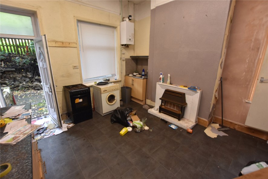 202-206 Oakworth Road, Keighley, West Yorkshire BD21 1QH