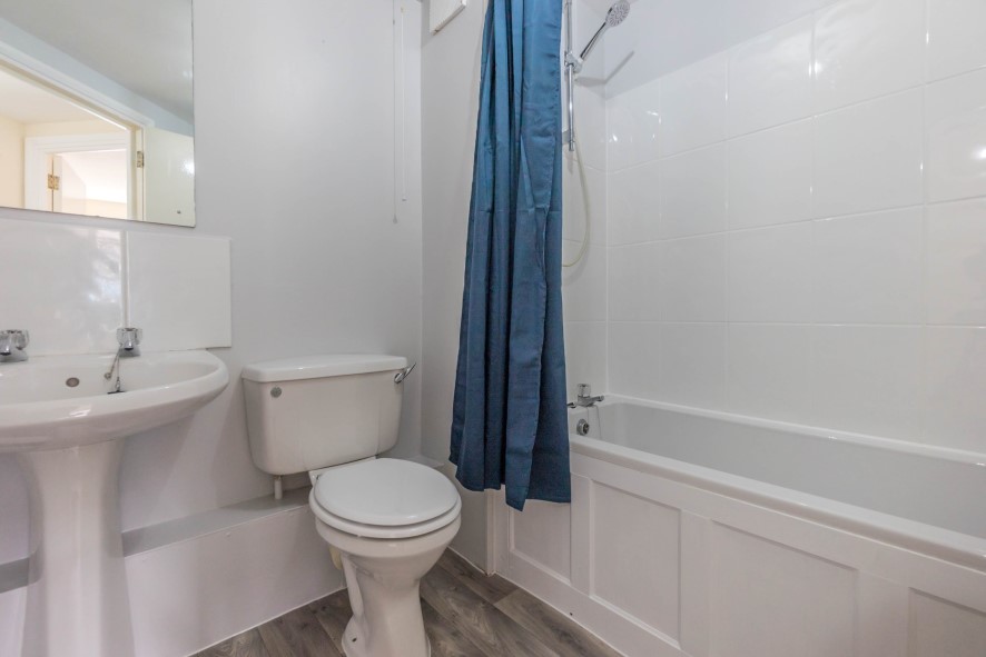 Flat 2, County Mews, Sandes Avenue, Kendal, Cumbria LA9 4LL