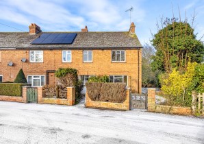 Property for Auction in Sussex & Hampshire - 6 Wains Way, Netheravon, Wiltshire, SP4 9RU