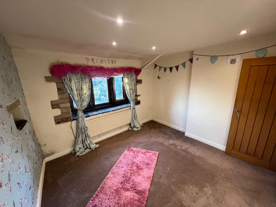 88 & 90A, Handel Street, Golcar, Huddersfield, West Yorkshire, HD7 4AE