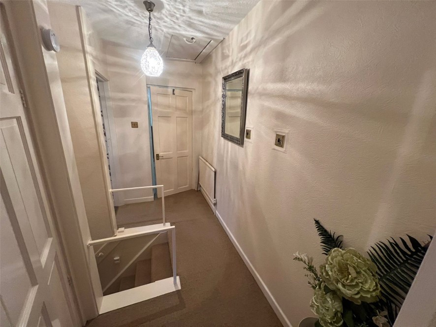 12 Brownlow Avenue, Royton, Oldham, OL2 6LX