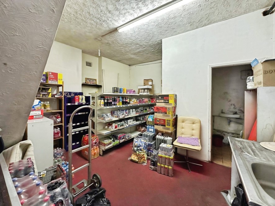 14 Abbey Green, Nuneaton, Warwickshire CV11 5DR