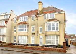 Property for Auction in Sussex & Hampshire - Flat 10 Mill House, 7-8 Marine Drive West, Bognor Regis, PO21 2QA
