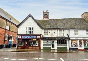 Property for Auction in London - 1, 1A & 1B Hitchin Street, Baldock, Hertfordshire, SG7 6AL