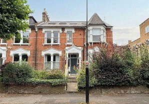Property for Auction in London - Flat A, 93 Mount View Road, Hornsey, London, N4 4JA