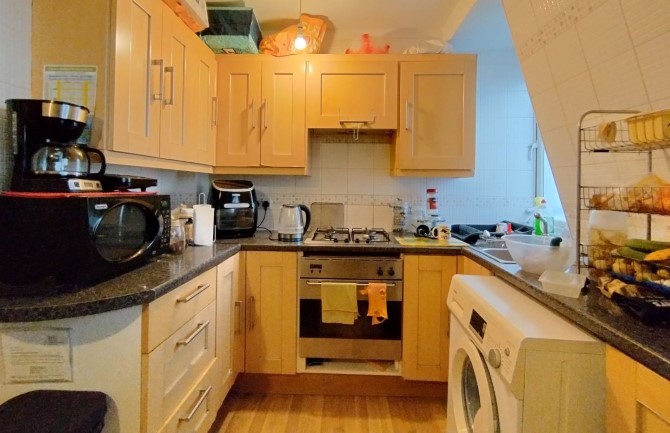 18A The Broadway, Wembley, Middlesex, HA9 8JU