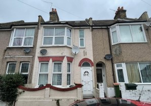 Property for Auction in London - 183B Charlemont Road, East Ham, London, E6 6AG
