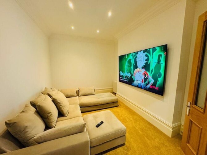 Flat 9 Singleton Hall, Lodge Lane, Singleton, Poulton-le-Fylde, Lancashire, FY6 8LT