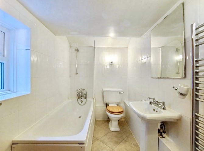 44 Pinner Road, Watford, Hertfordshire, WD19 4ED