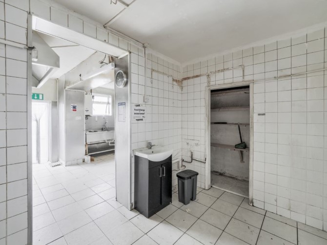 52 Mansfield Road, Skegby, Sutton-in-Ashfield, Nottinghamshire, NG17 3EQ