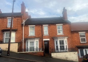 Property for Auction in London - 32 Laceby Street, Lincoln, Lincolnshire, LN2 5NF