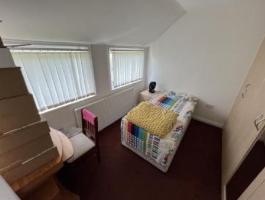 8 Gordon Gardens, Edgware, London HA8 5HG