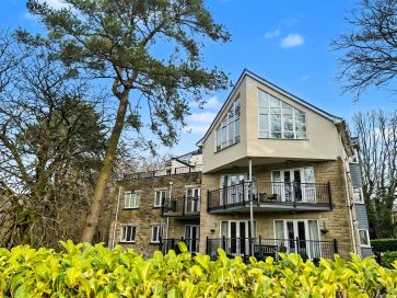 Property for Auction in Manchester - Apartment 11, Woodford Heights, 1 Brown Edge Road, Buxton, Derbyshire, SK17 7AL